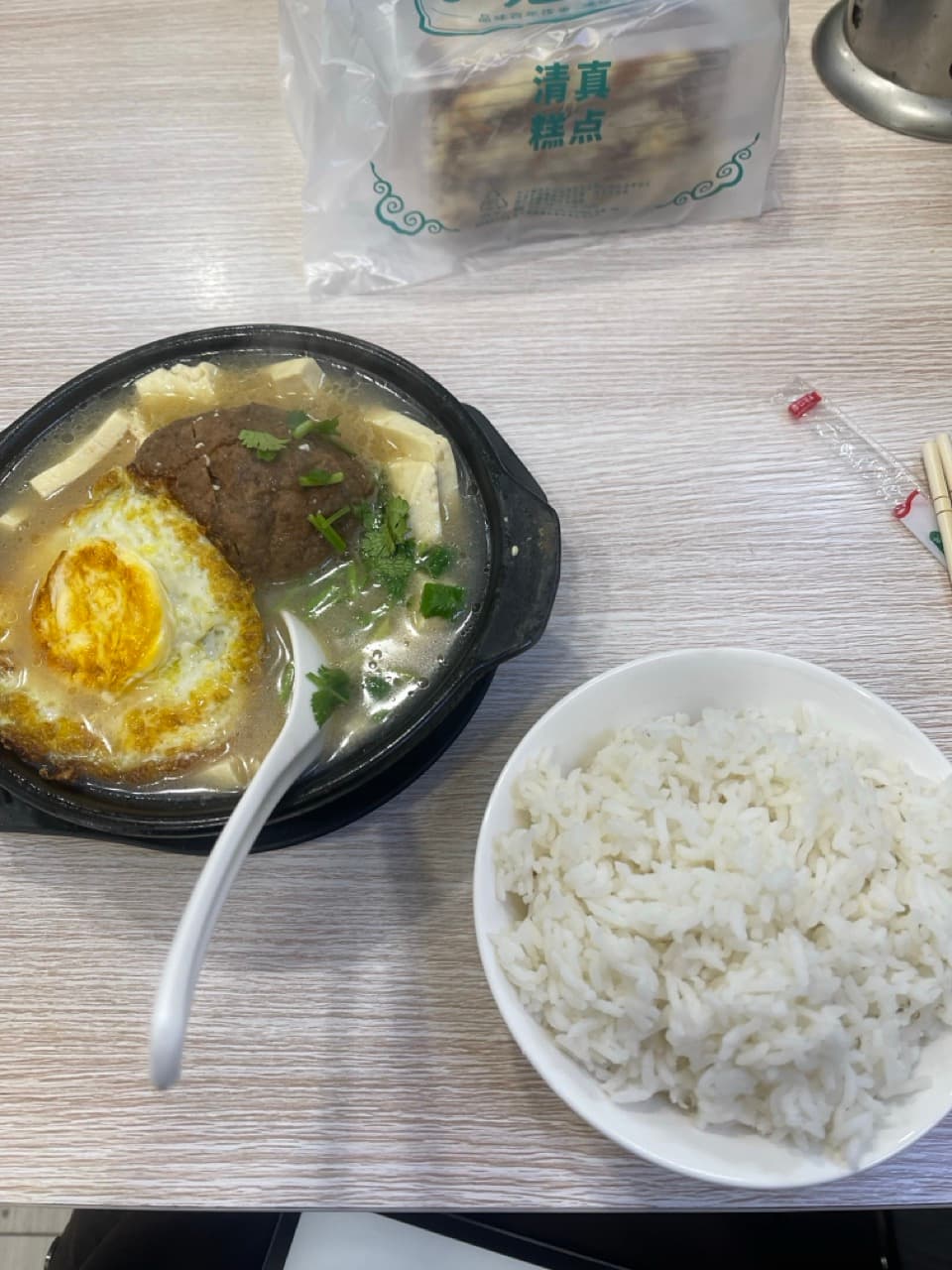 狮子头砂锅