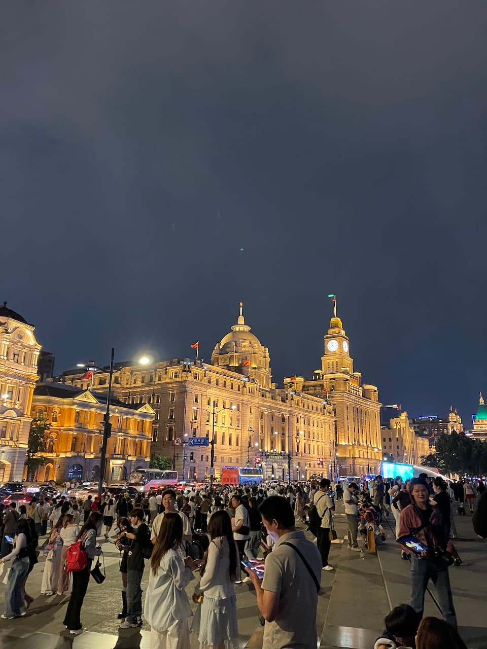 外滩打卡的失落
